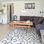 3 Bedroom Gorgeous In Semesterbostad *