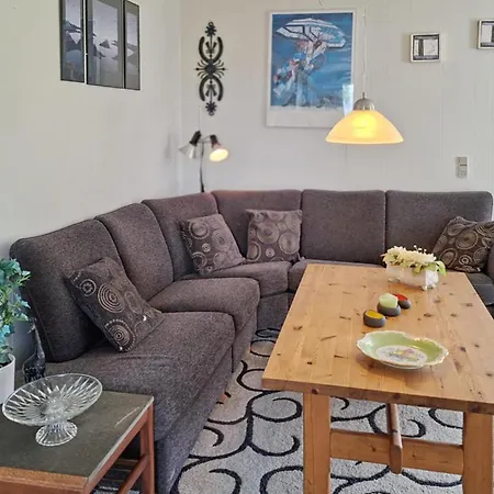 Semesterbostad 3 Bedroom Gorgeous In